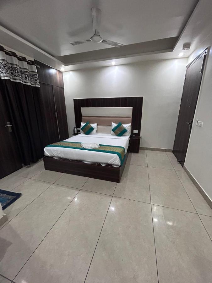Hotel Square Plaza At Airport New Delhi Luaran gambar