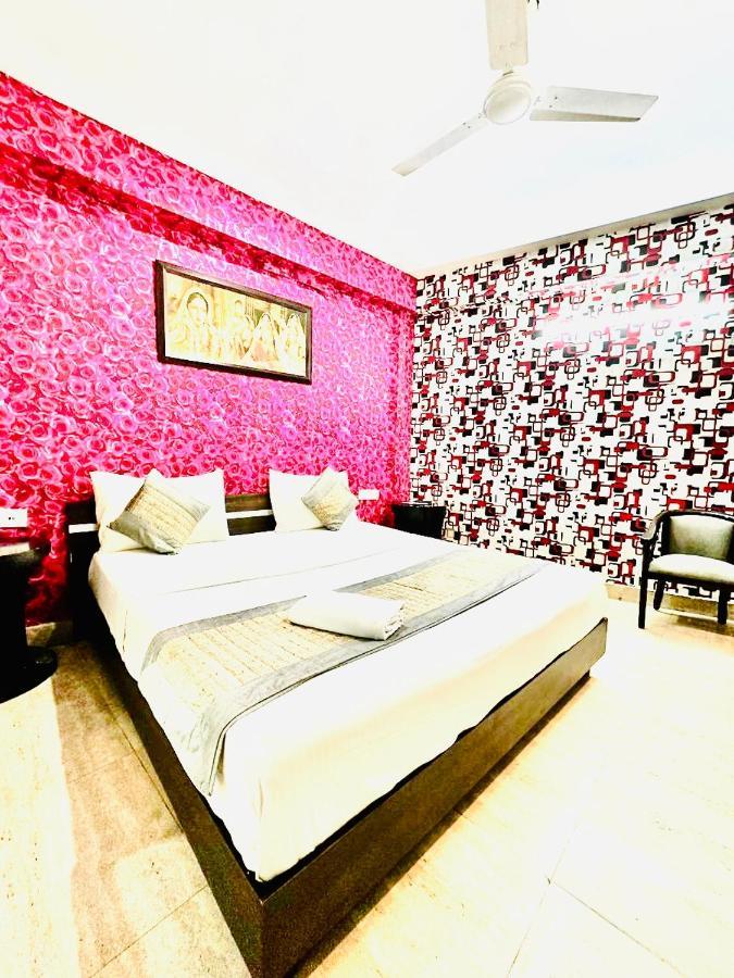 Hotel Square Plaza At Airport New Delhi Luaran gambar
